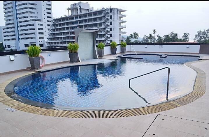 Apartment Absolute Bangla 65 Sqm Balcony With Jacuzzi